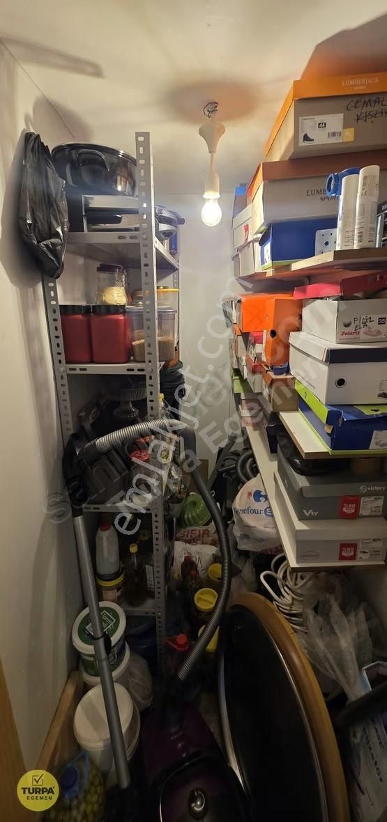 Karşıyaka Tersane Karşısı Komple Tadilatlı 2+1 Daire - Görsel 26