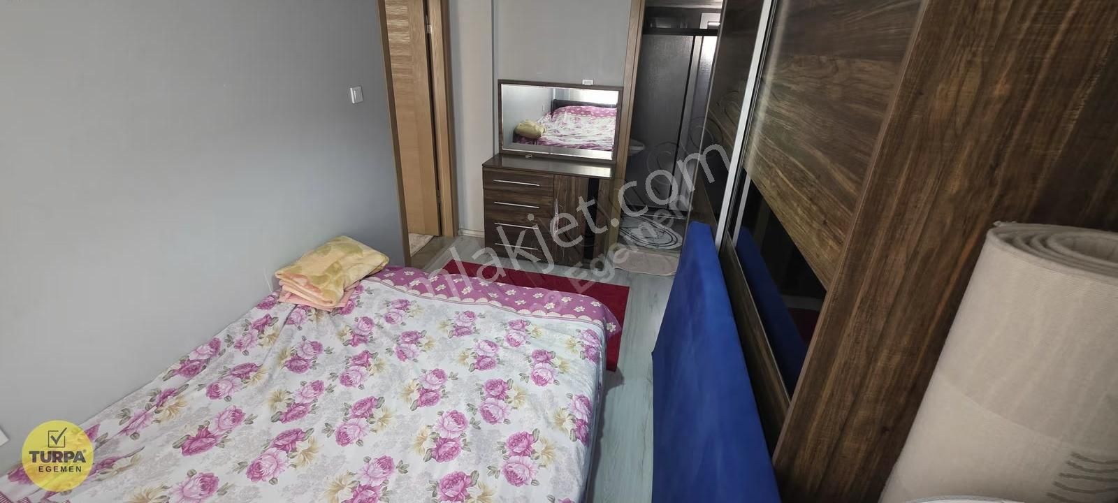 Karşıyaka Tersane Karşısı Komple Tadilatlı 2+1 Daire - Görsel 13