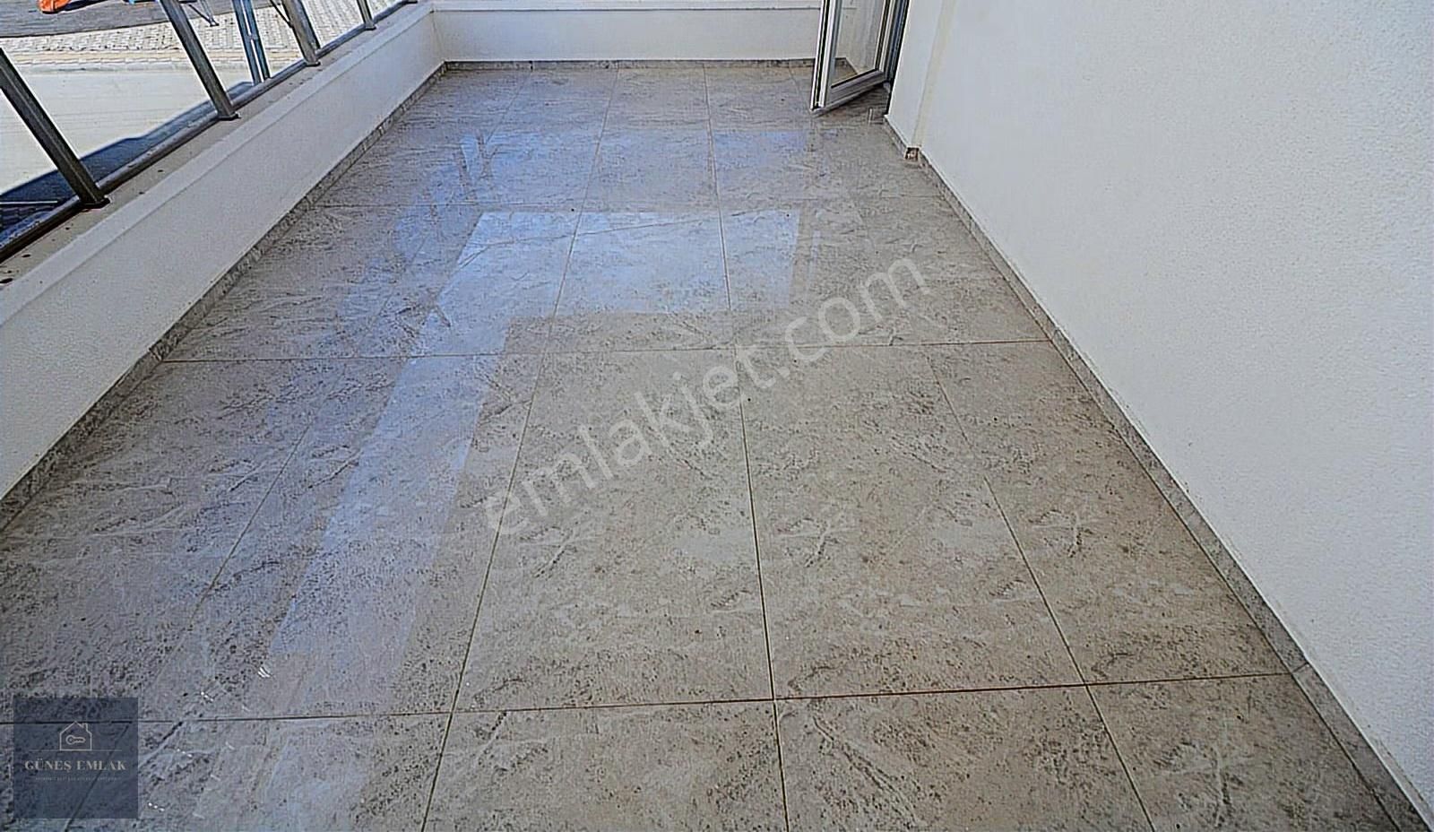 Yenikent'te 4+1ve 3+1 İki Daire Oturuma Hazır Az Bulunur Kaçırma - Görsel 14