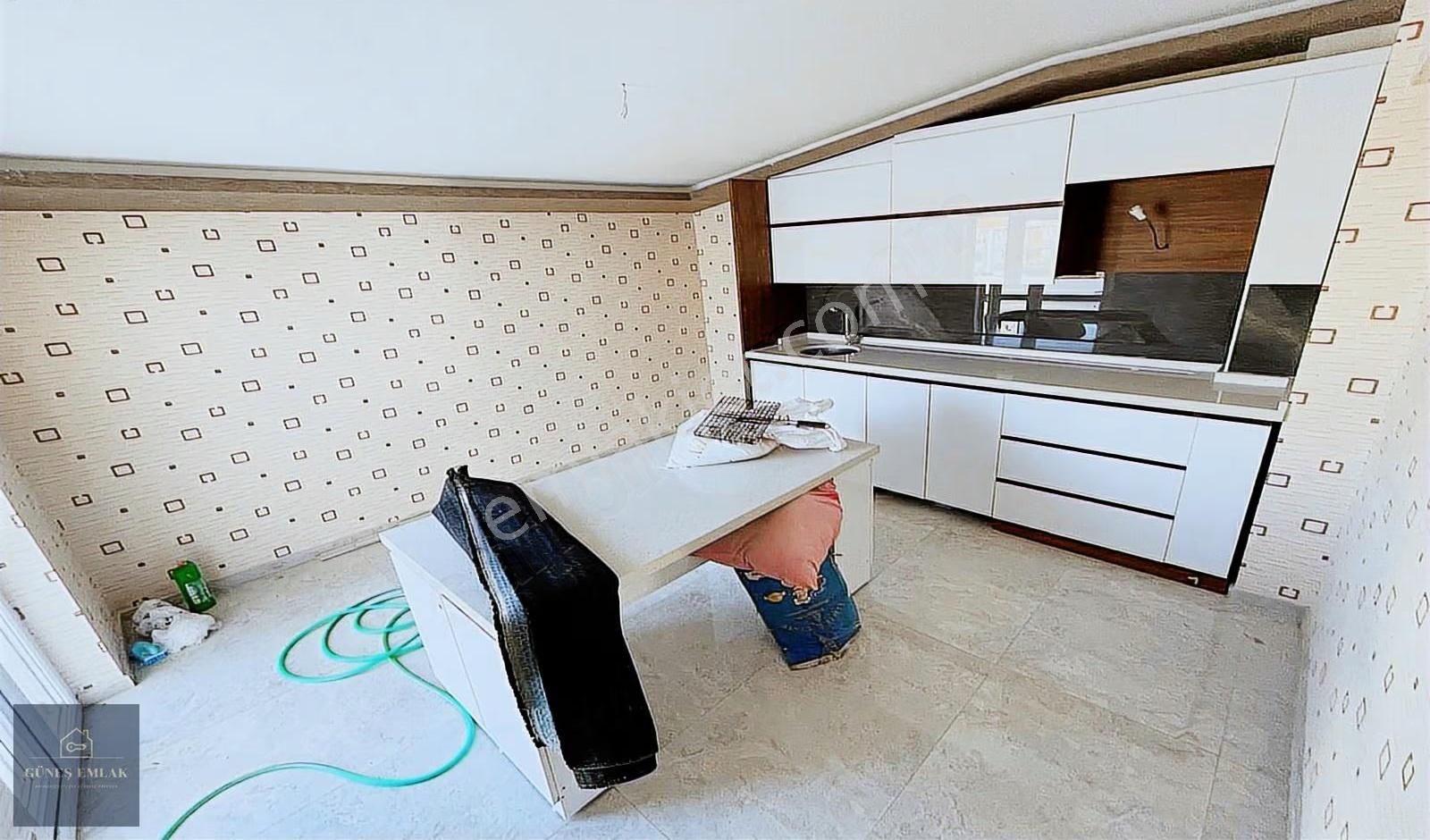 Yenikent'te 4+1ve 3+1 İki Daire Oturuma Hazır Az Bulunur Kaçırma - Görsel 22