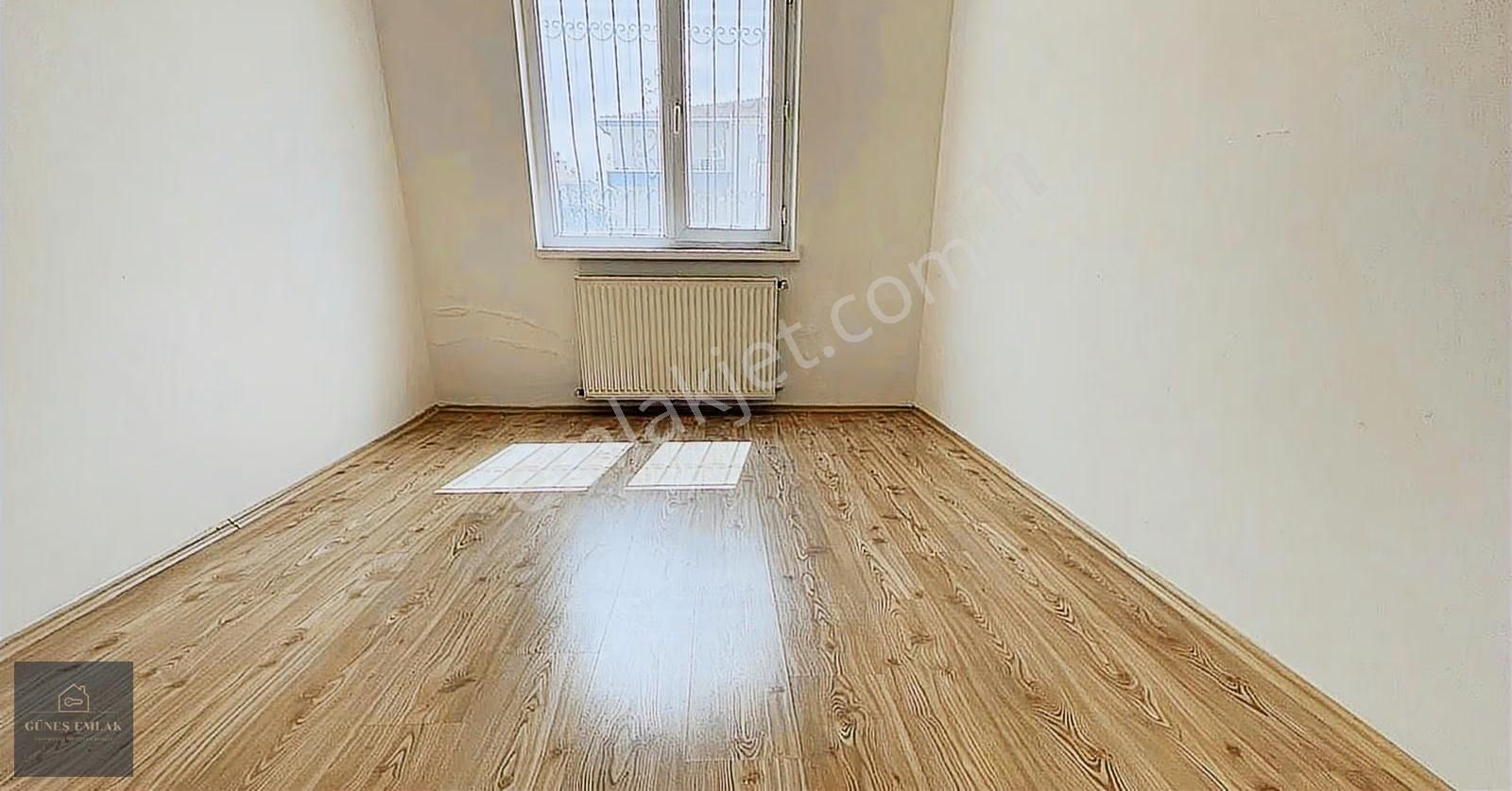 Merkezde Cadde Üzerinde Ön Cephe 3+1 Teras Balkonlu Daire - Görsel 9