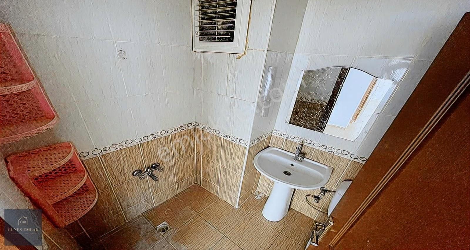 Merkezde Cadde Üzerinde Ön Cephe 3+1 Teras Balkonlu Daire - Görsel 16