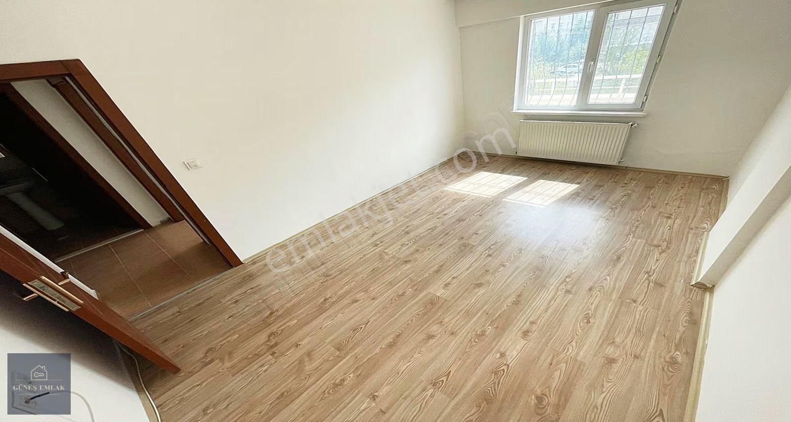 Merkezde Cadde Üzerinde Ön Cephe 3+1 Teras Balkonlu Daire - Görsel 32