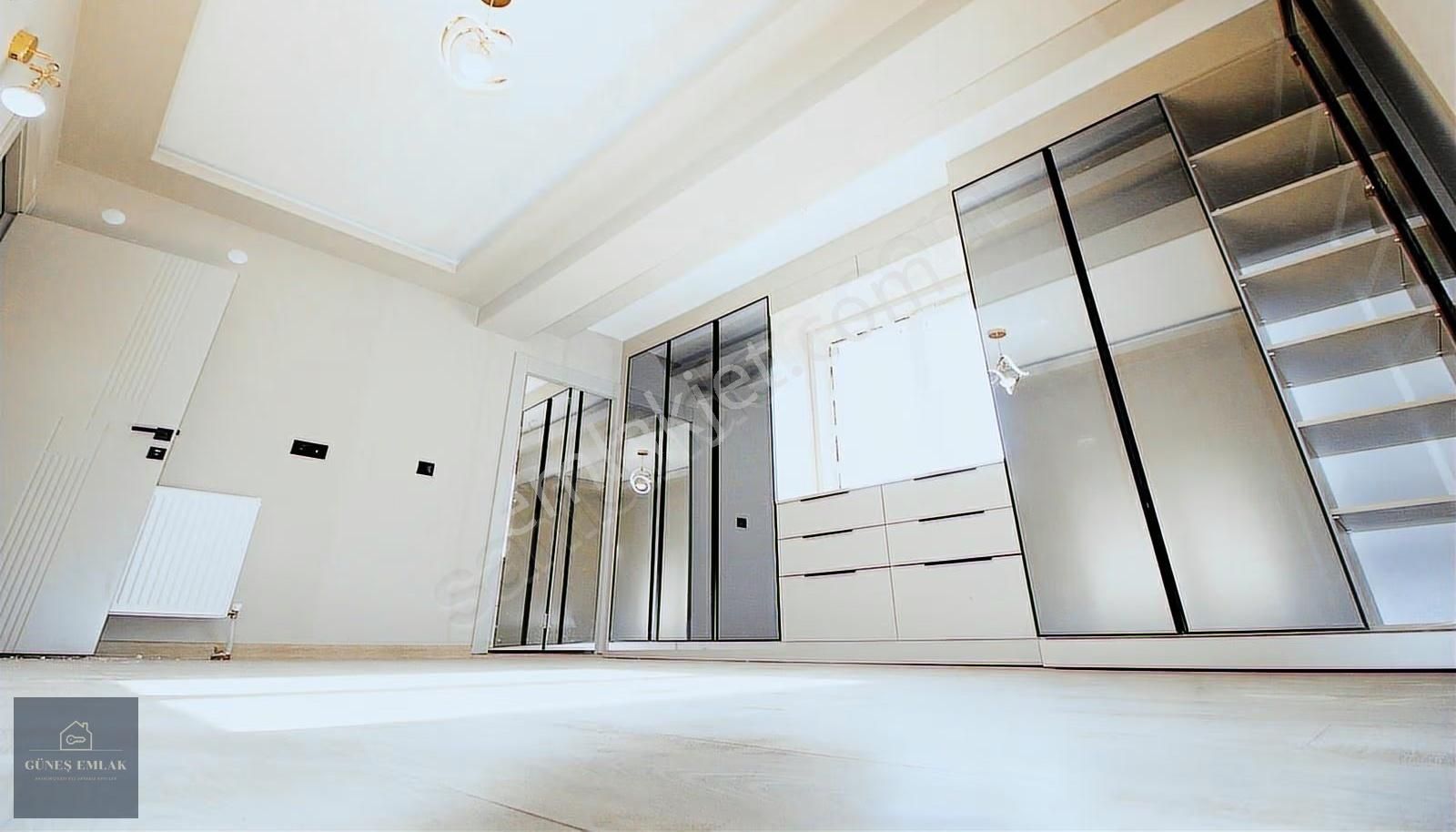 Yenikent Mendereste Ana Cadde Üzerinde Oturuma Hazır Daire - Görsel 26