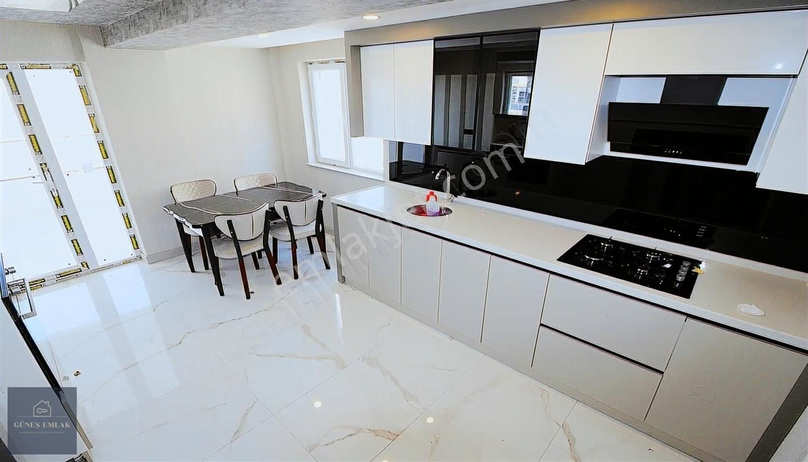 Yenikent Mendereste Ana Cadde Üzerinde Oturuma Hazır Daire - Görsel 11