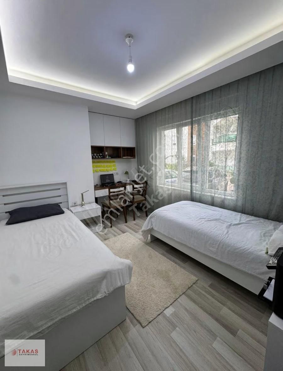 Acıl Satılık 2+1 Daıre Eşyalı - Görsel 15