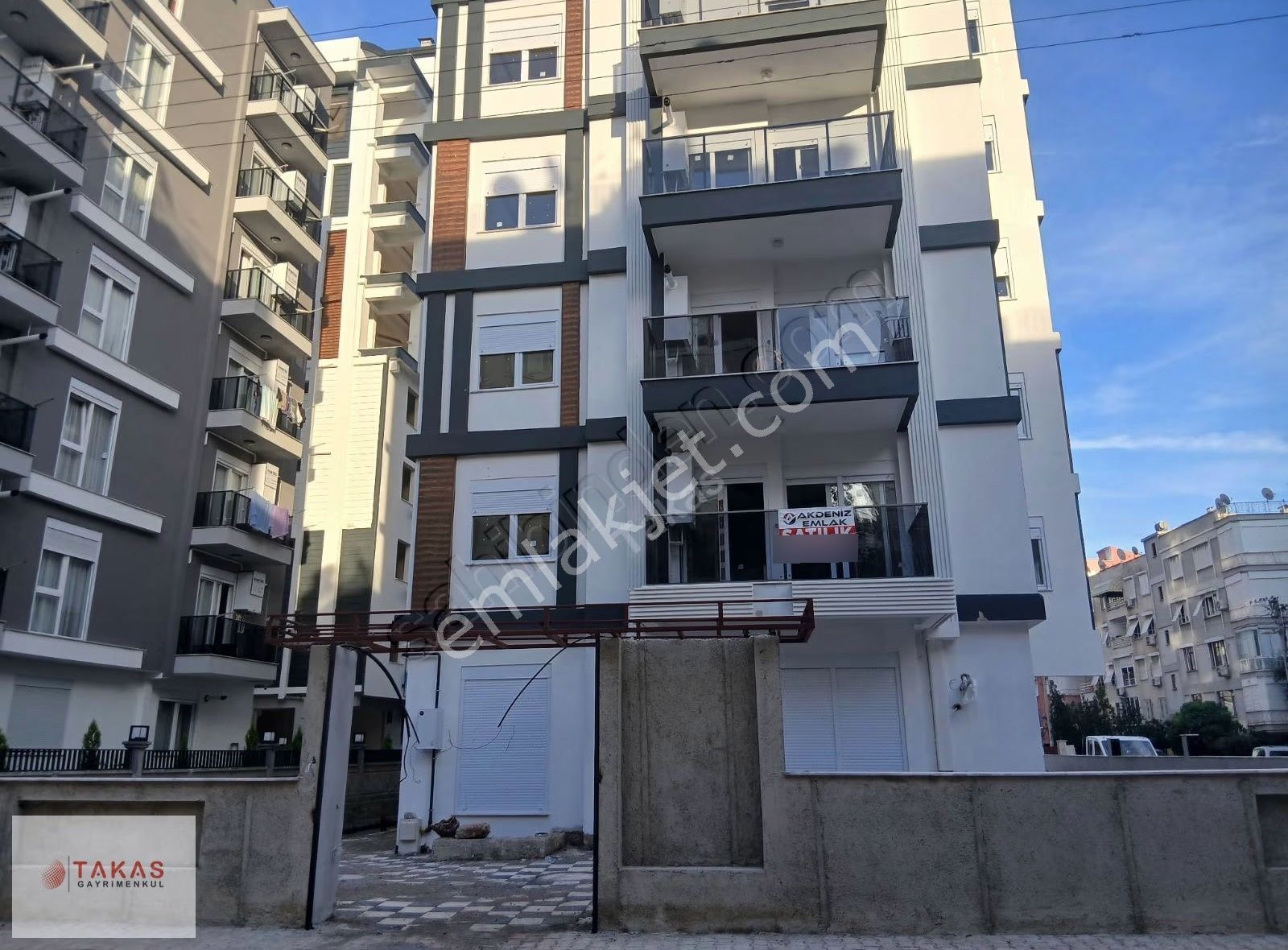 Satılık 2+1. Ayrı Mutfak Ara Katta - Görsel 14