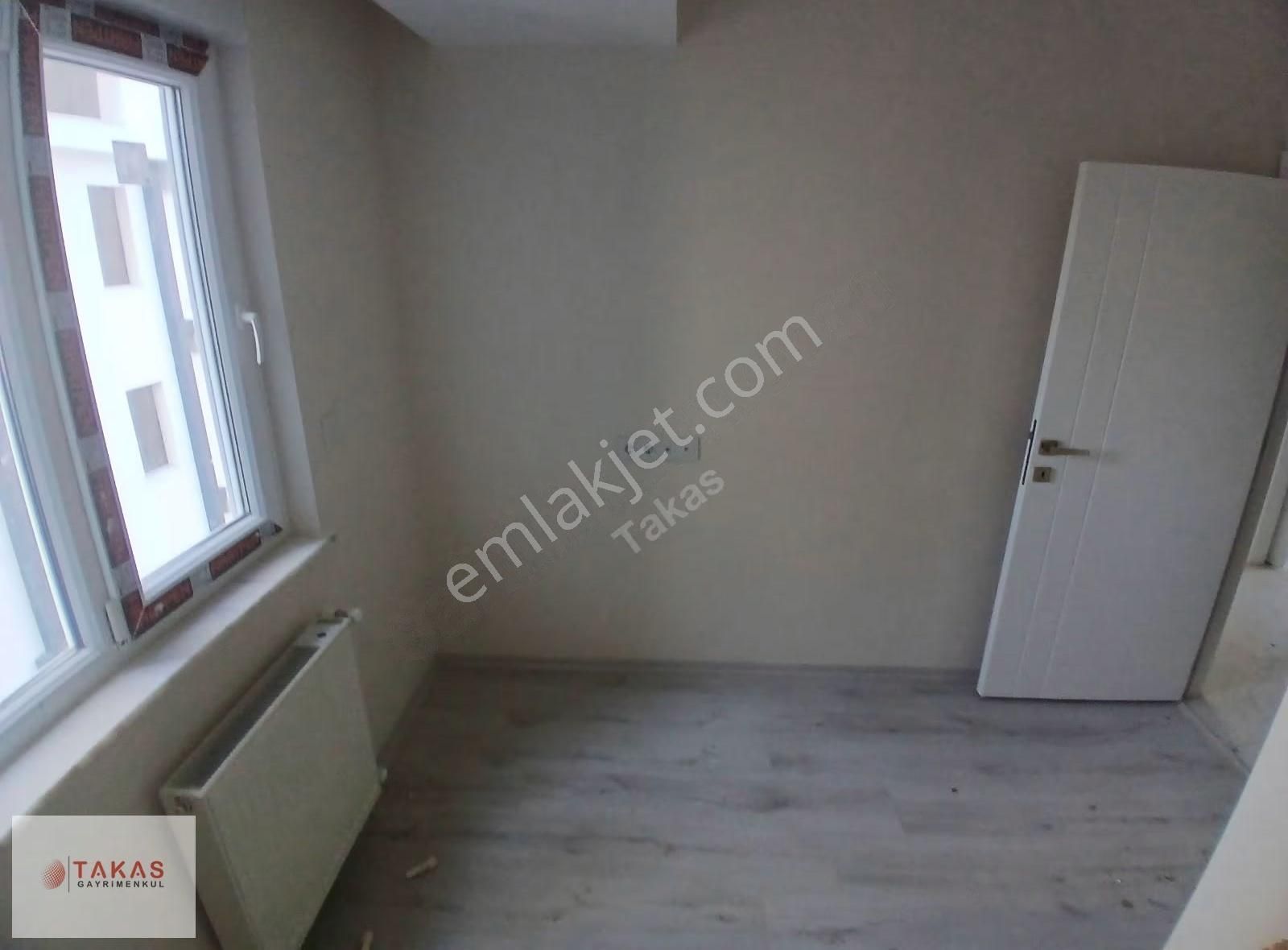 Satılık 2+1. Ayrı Mutfak Ara Katta - Görsel 10