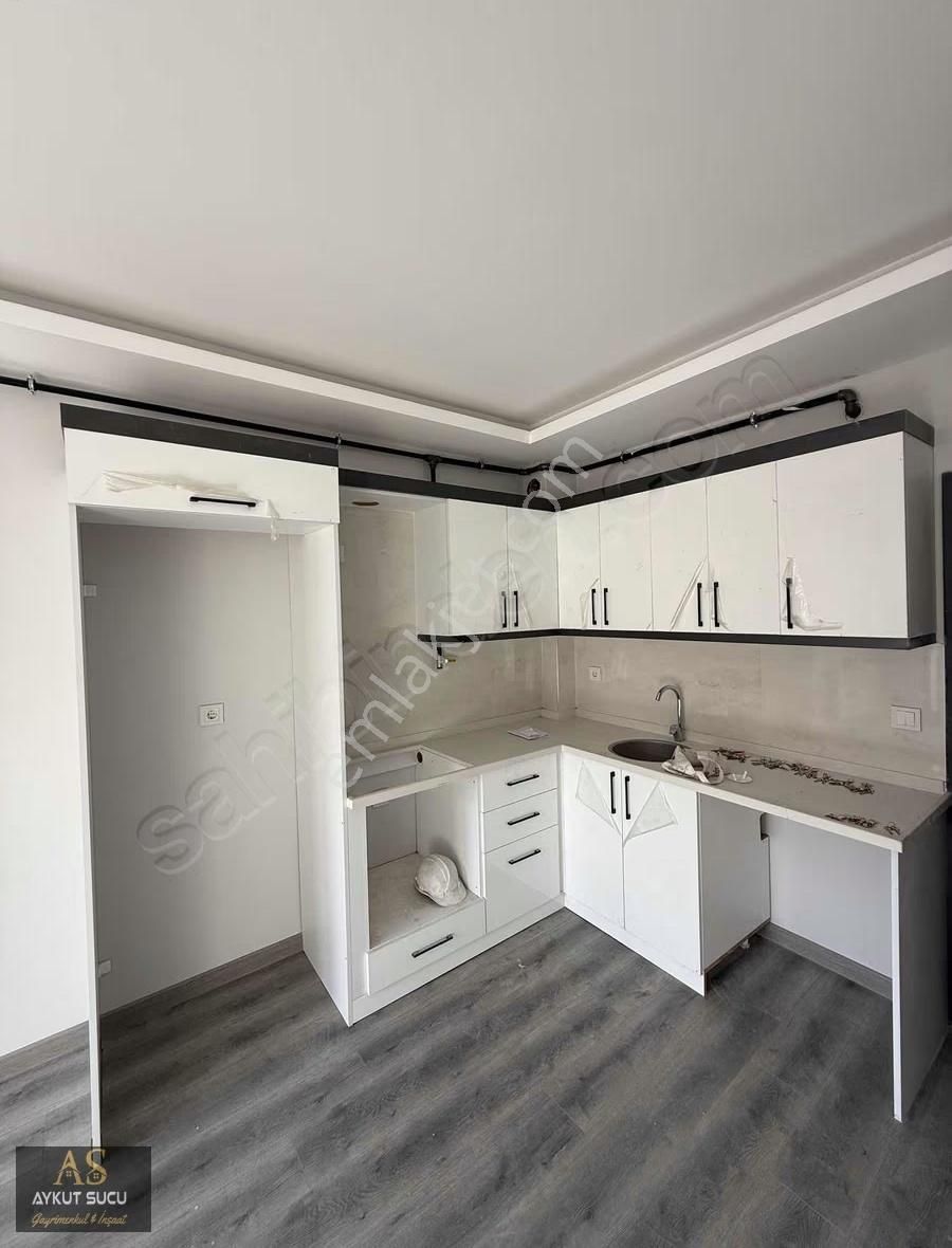 Atatürk Mahallesinde Satılık 1+1 0 Daireler - Görsel 10