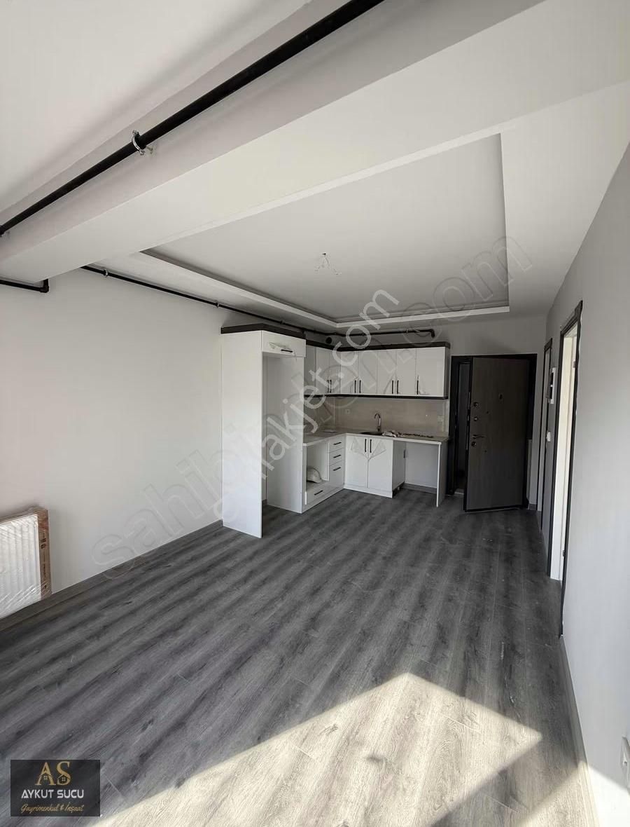 Atatürk Mahallesinde Satılık 1+1 0 Daireler - Görsel 9