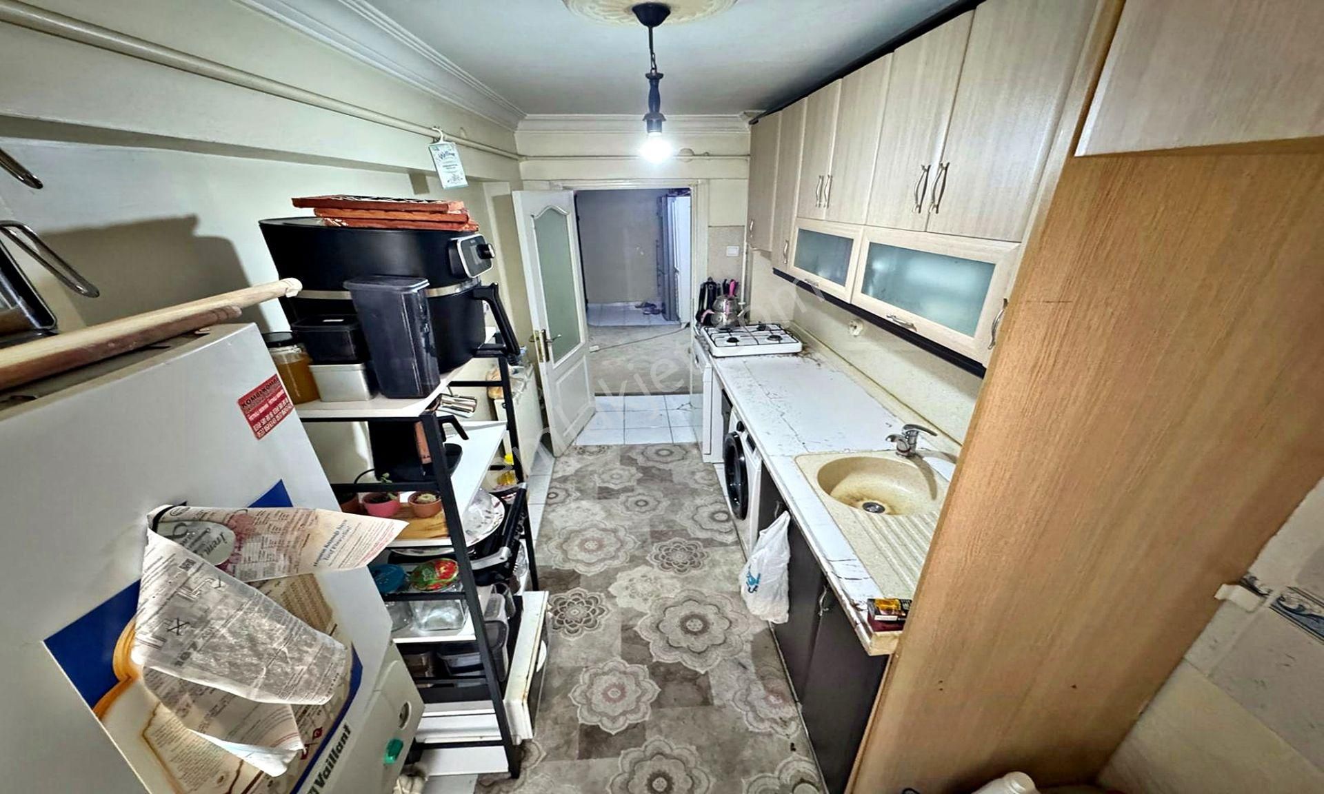 19 Mayıs Mahallesinde Altında Daireli , Kilerli Satılık Daire - Görsel 4