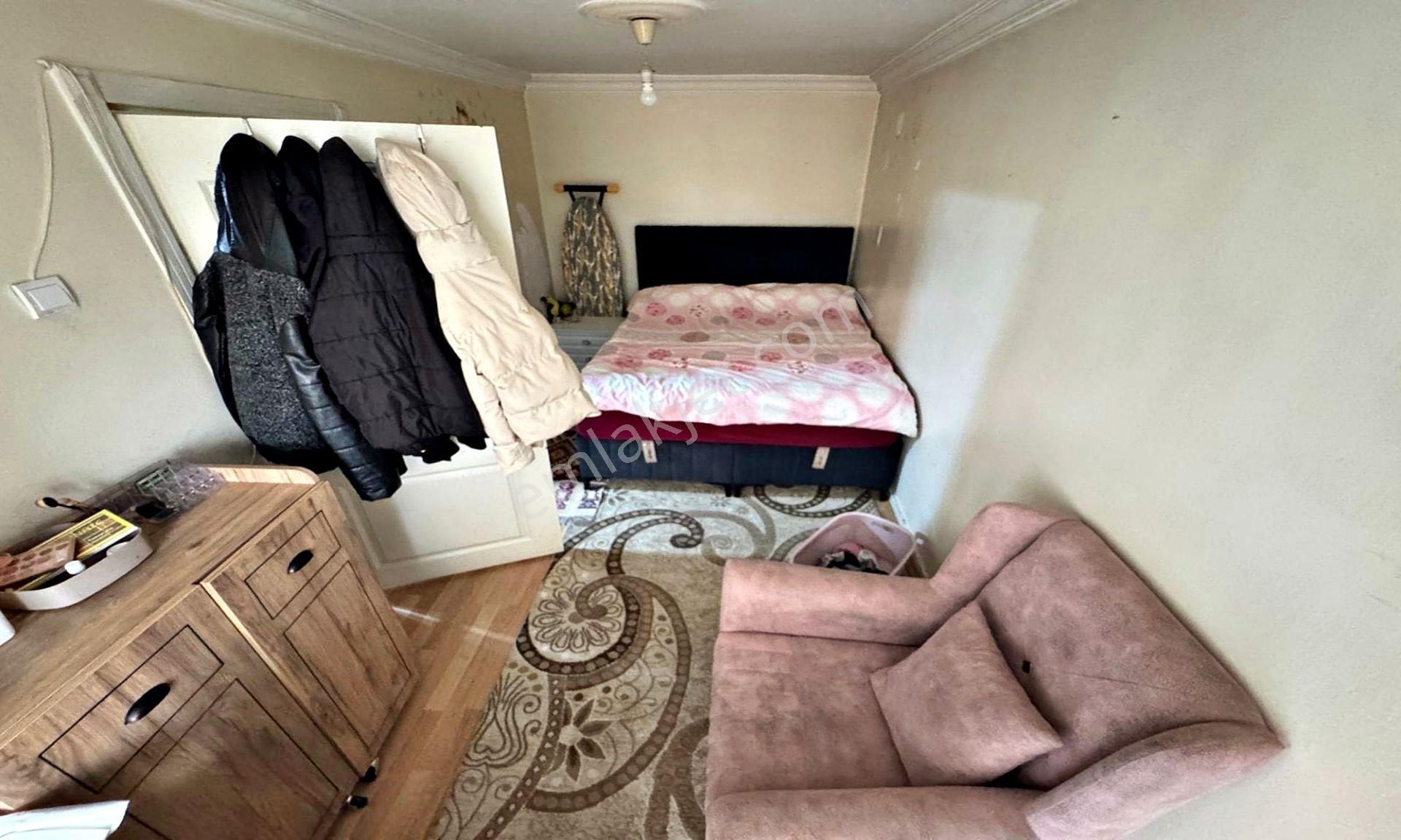 19 Mayıs Mahallesinde Altında Daireli , Kilerli Satılık Daire - Görsel 17