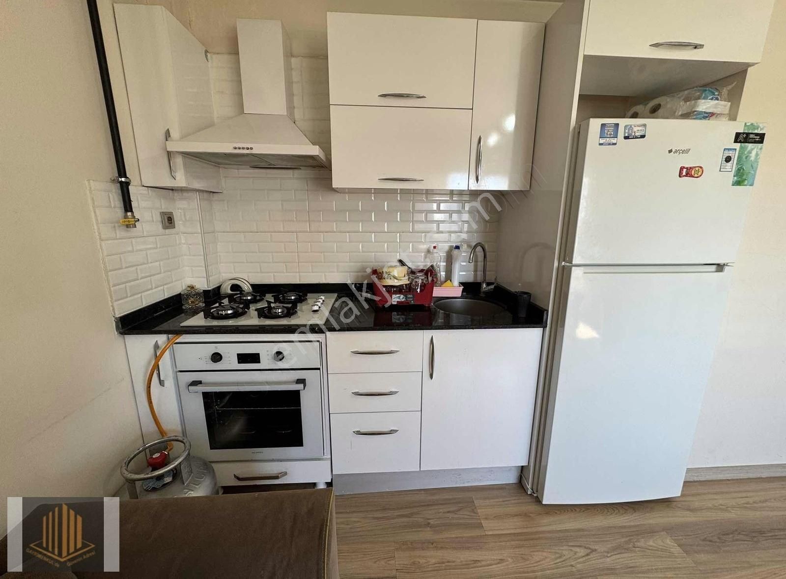 Sağlam'dan Yüzüncüyıl'da Kaçırılmayacak Eşyalı 1+1 Kiralık Daire - Görsel 9