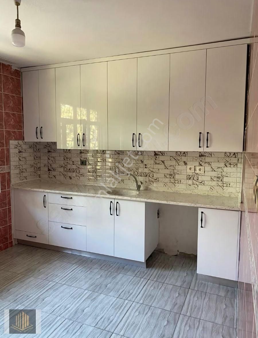 Sağlam'dan Geniş Bahçeli Kiralık Müstakil Ev - Görsel 12