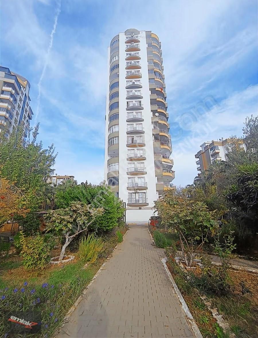 Akkent Mah.de Satılık Ara Kat Full Sosyal Alanlı Lüks Daire - Görsel 24