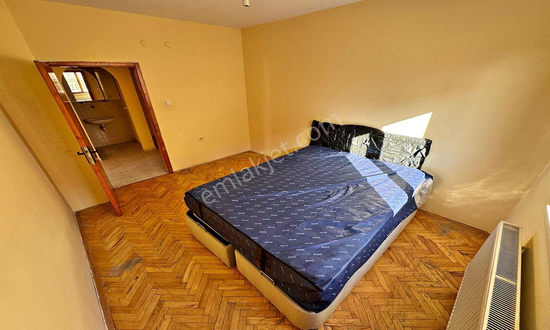 Sanatoryum Hastanesi Karşısında Merkezi Konumda Katta 3+1 Kiralık Daire - Görsel 20