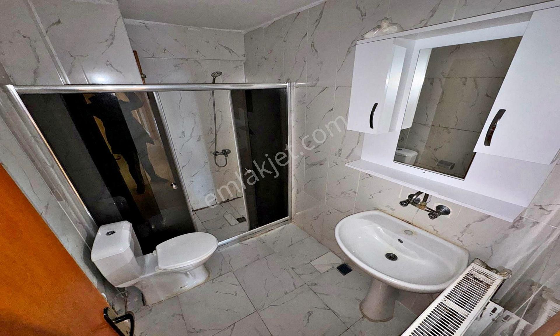 Sanatoryum Hastanesi Karşısında Merkezi Konumda Katta 3+1 Kiralık Daire - Görsel 28