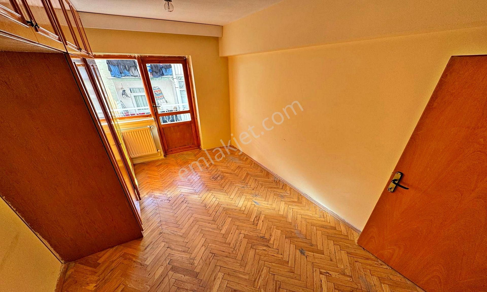 Sanatoryum Hastanesi Karşısında Merkezi Konumda Katta 3+1 Kiralık Daire - Görsel 22