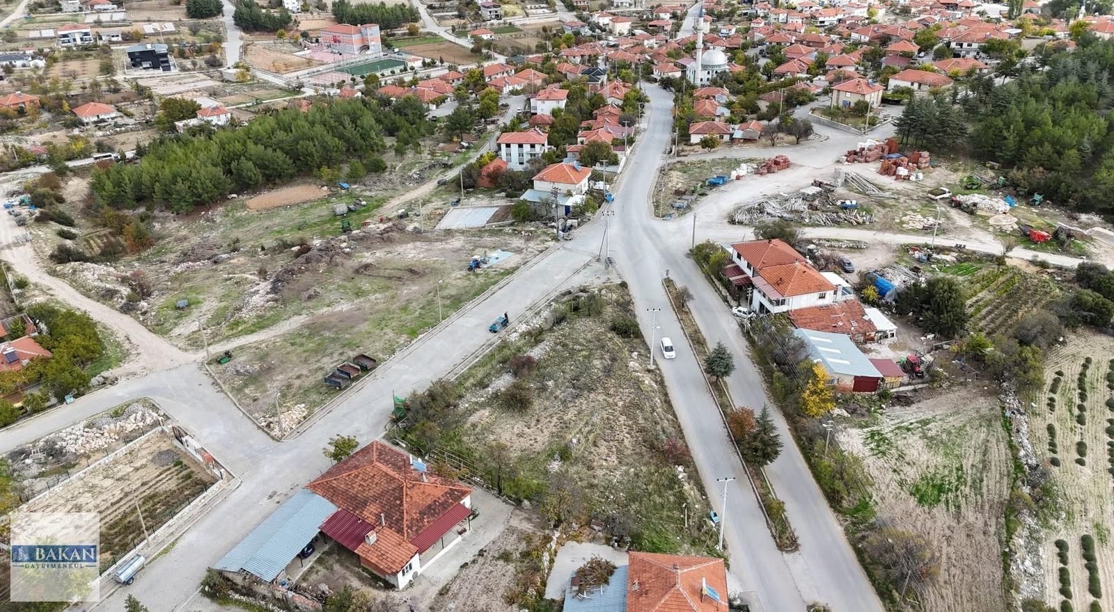 Bakan Gm'den Uzunpınar'da Satılık Arsa - Görsel 2