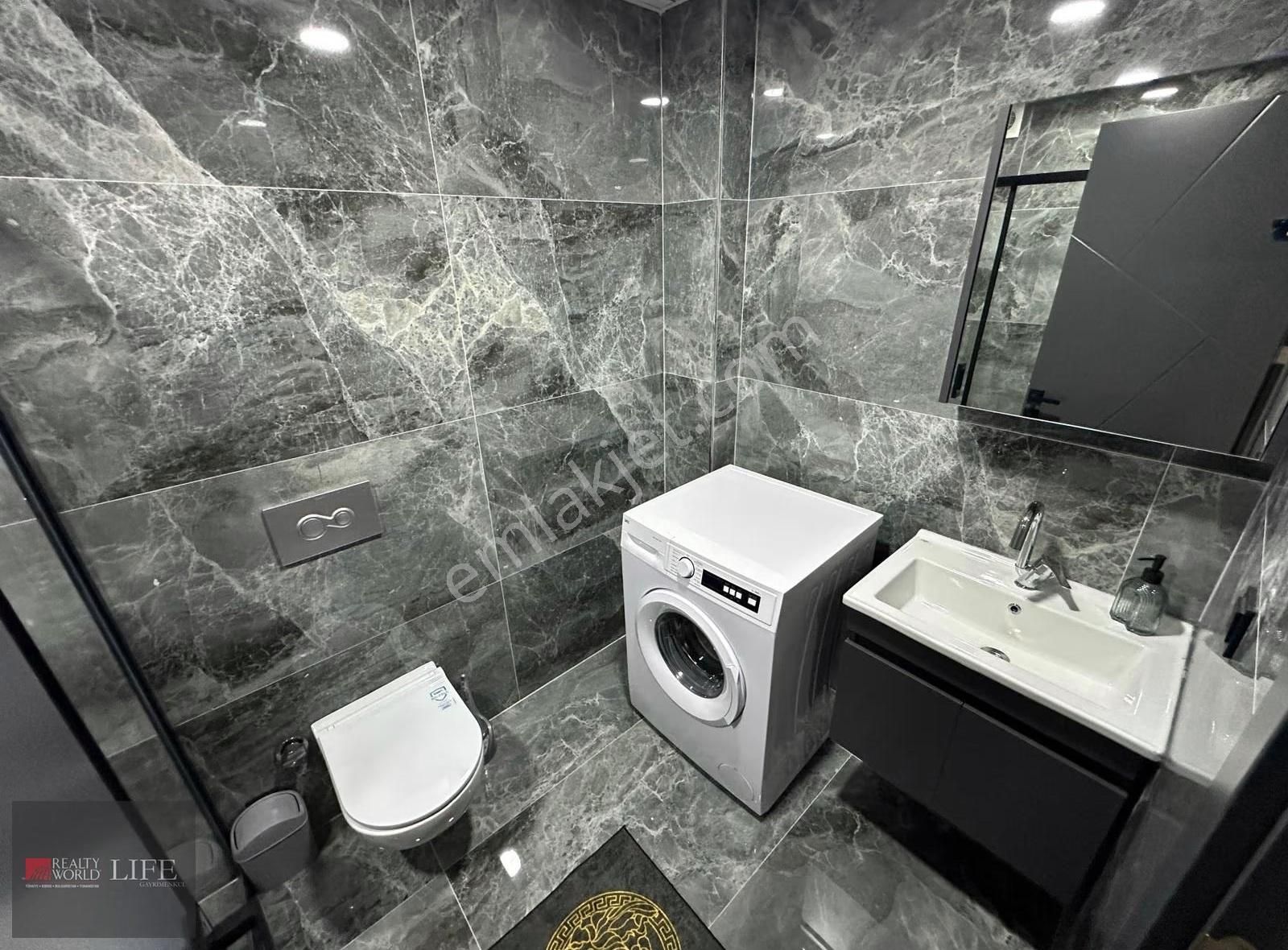 Rw Lıfe// Bahçelievler Mah. Plevne Sk. Kiralık Sıfır Eşyalı 1+1 - Görsel 3