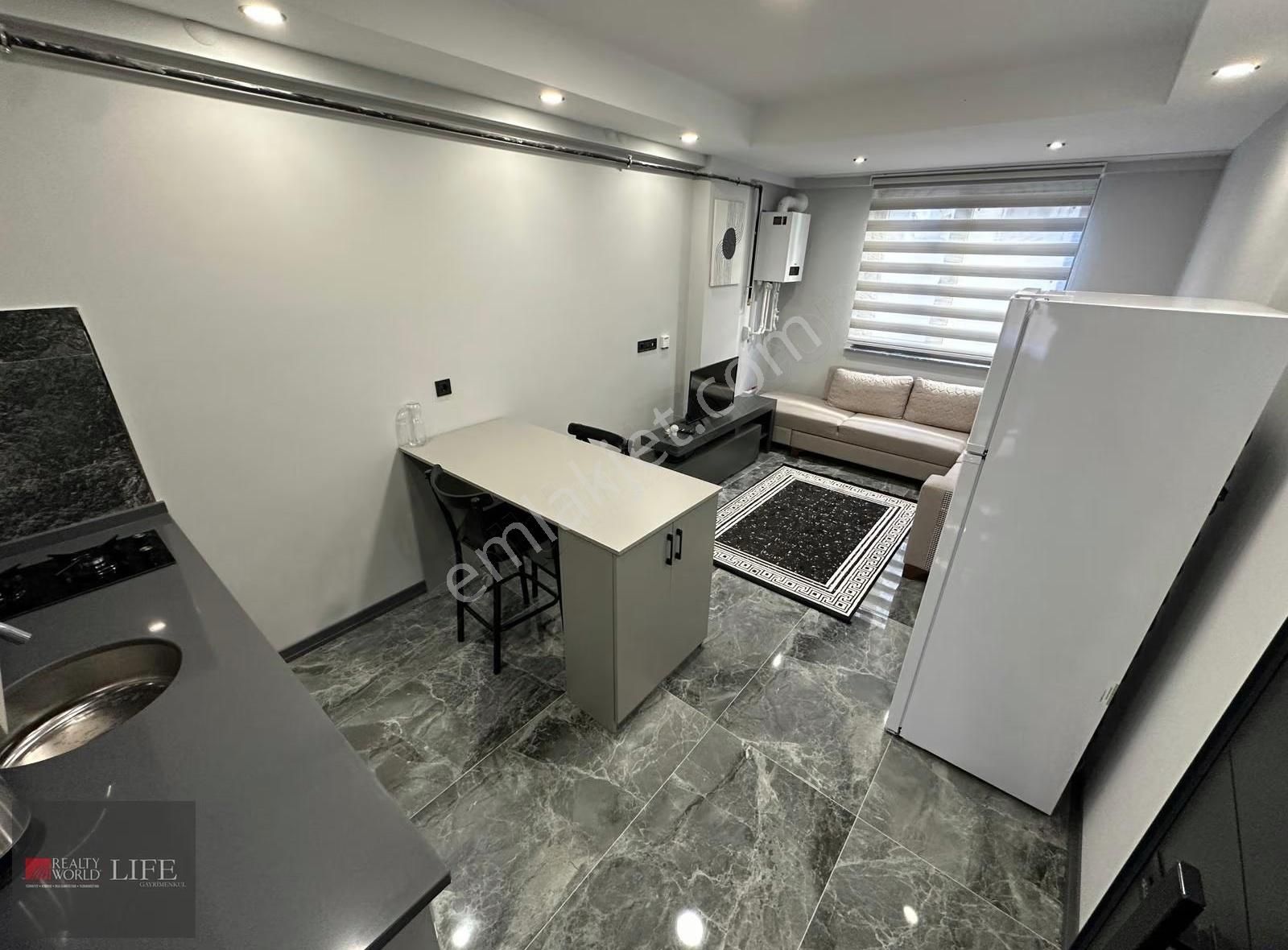 Rw Lıfe// Bahçelievler Mah. Plevne Sk. Kiralık Sıfır Eşyalı 1+1 - Görsel 16