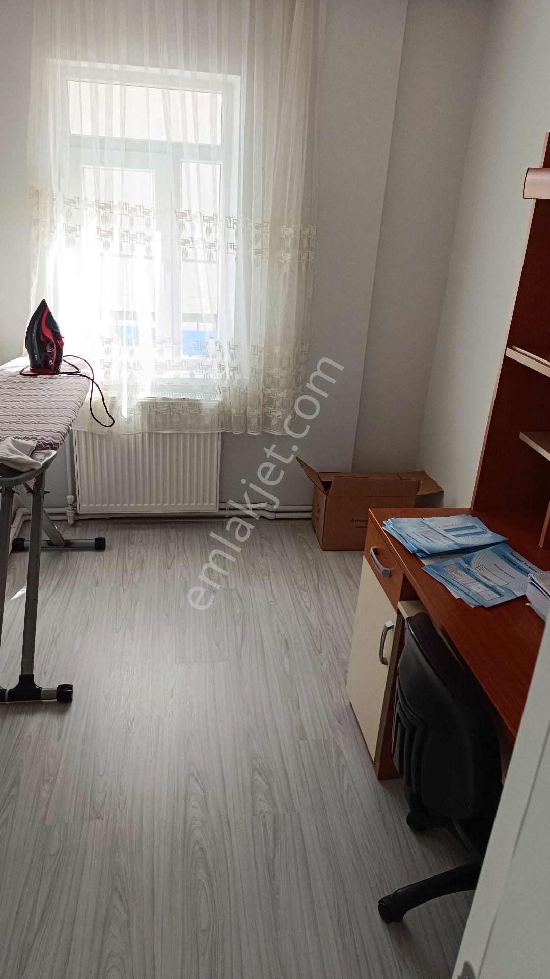 Hastane Metro Durağında Eşyalı Sahibinden Kiralık Daire - Görsel 6