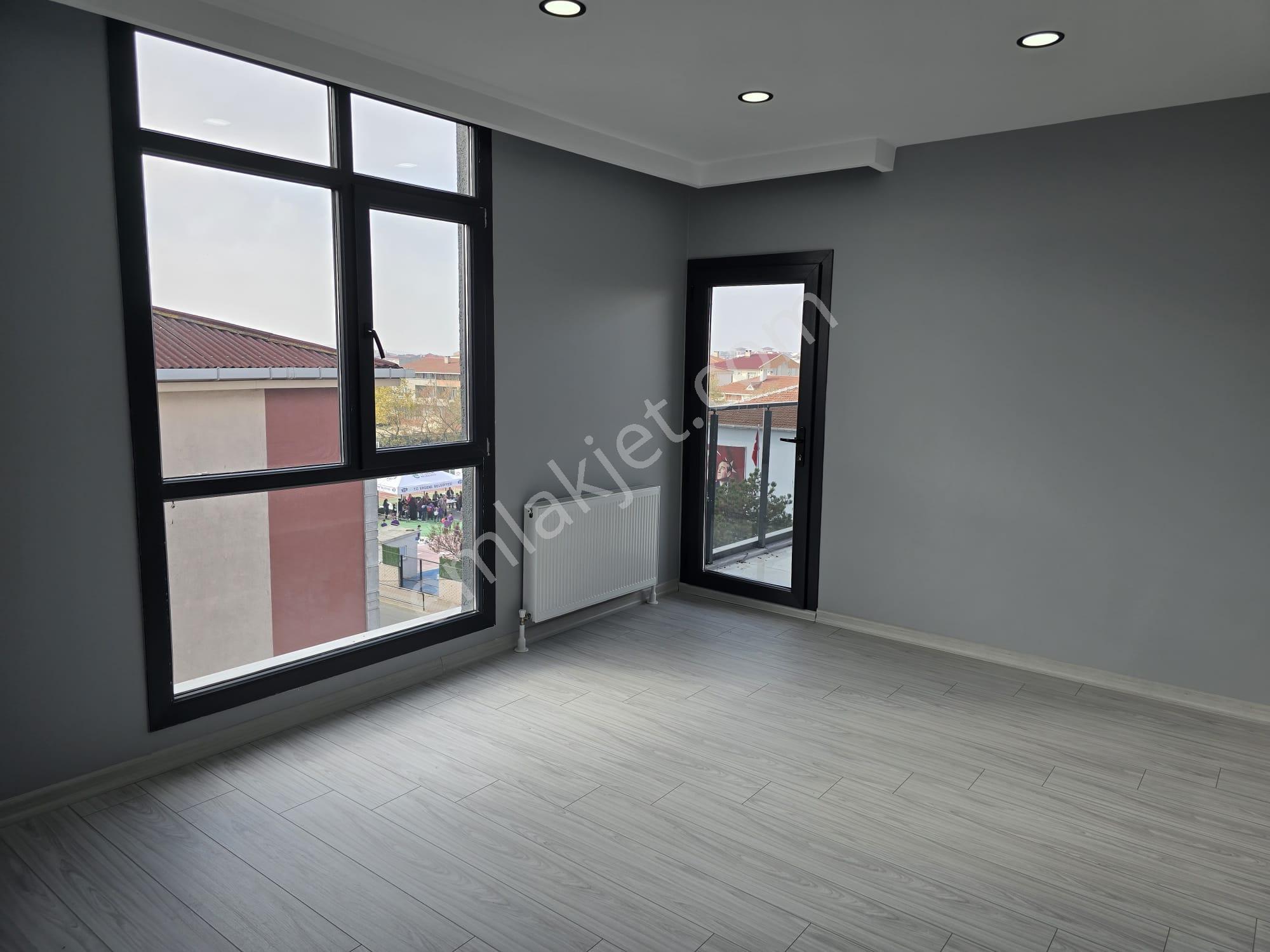 Remax Land'den Sağlık Mah.'de Satılık 3+1 Geniş Daire - Görsel 16