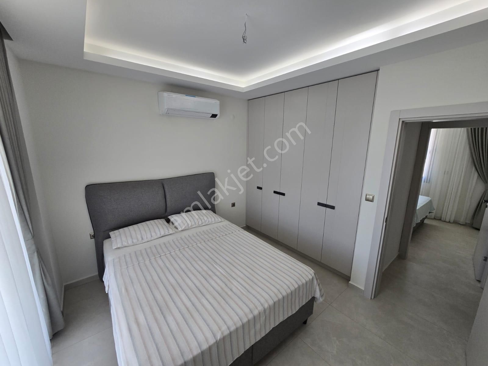 Akbükte 310 M2 Arsa Payına Sahip Deniz Manzaralı Satılık Villa - Görsel 11