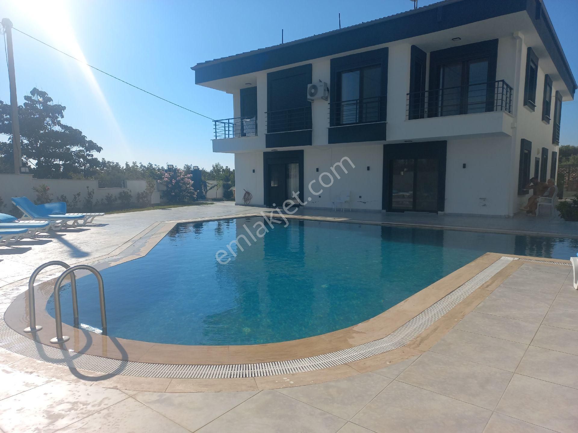 Didim Hisar Mah Havuzlu Sitede Satılık 3+1 Cepheli Villa - Görsel 4