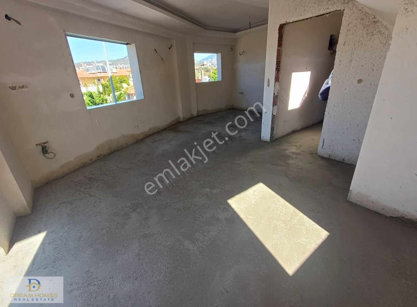 Foça'da Mükemmel Konumda Satılık 3+1 Dubleks Daire - Görsel 7