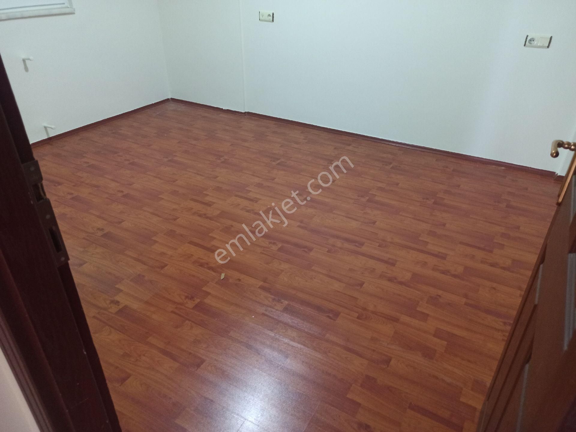 İdamax 'tan Barbaros Caddesi Üzerinde Asansörlü, Güney Cephe, Ara Kat Kiralık Daire - Görsel 5