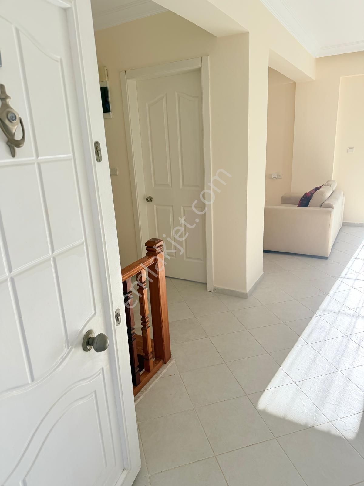 Hisarönü'nde Satılık 3+1 Daire - Görsel 20