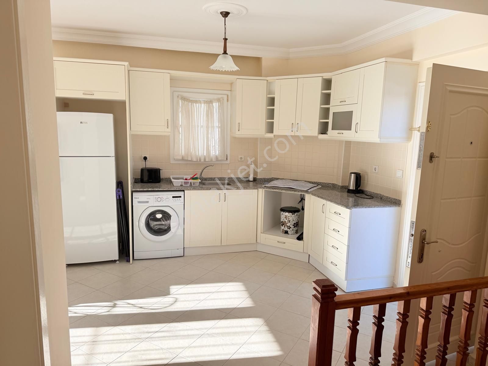 Hisarönü'nde Satılık 3+1 Daire