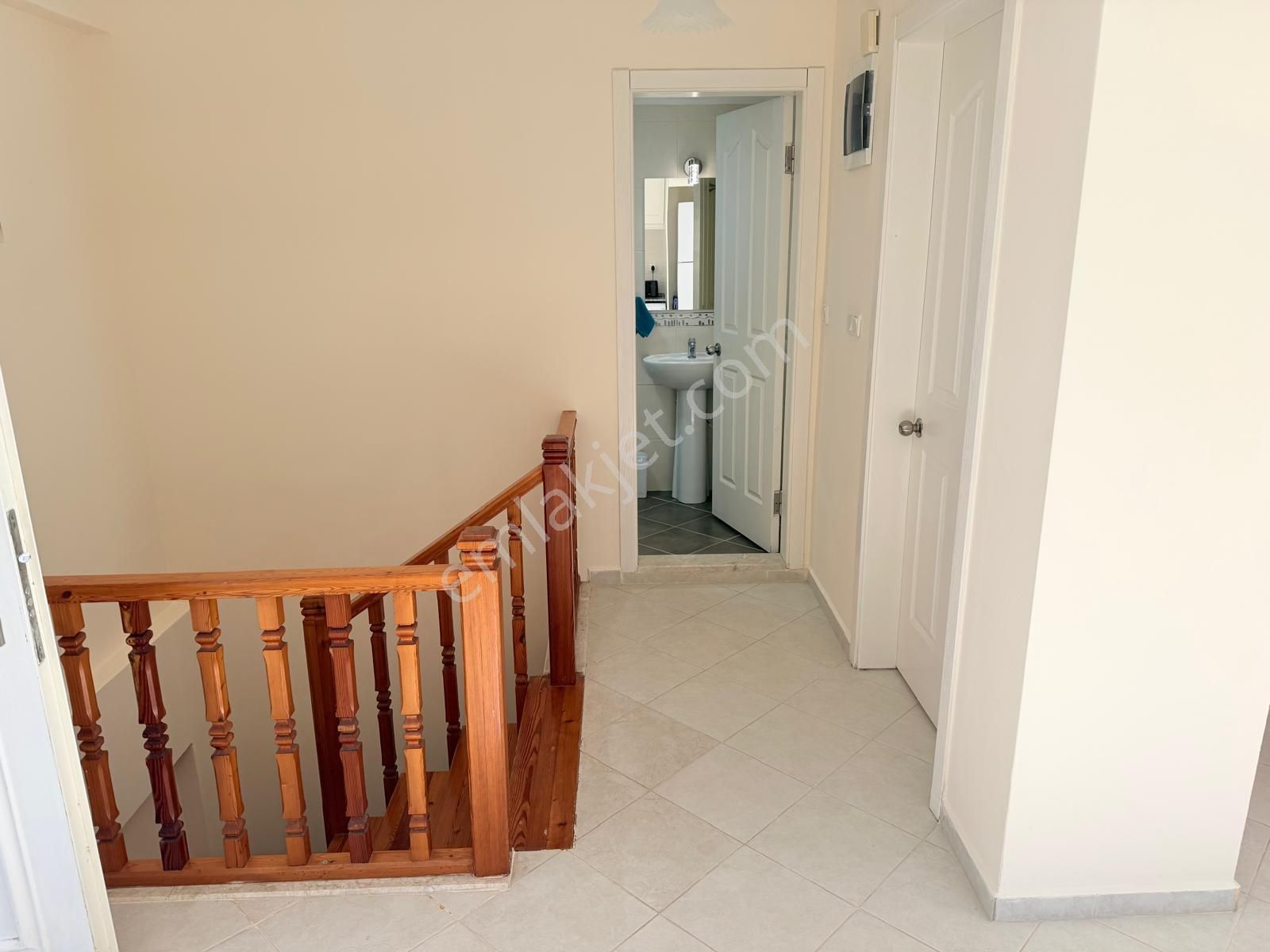 Hisarönü'nde Satılık 3+1 Daire - Görsel 21