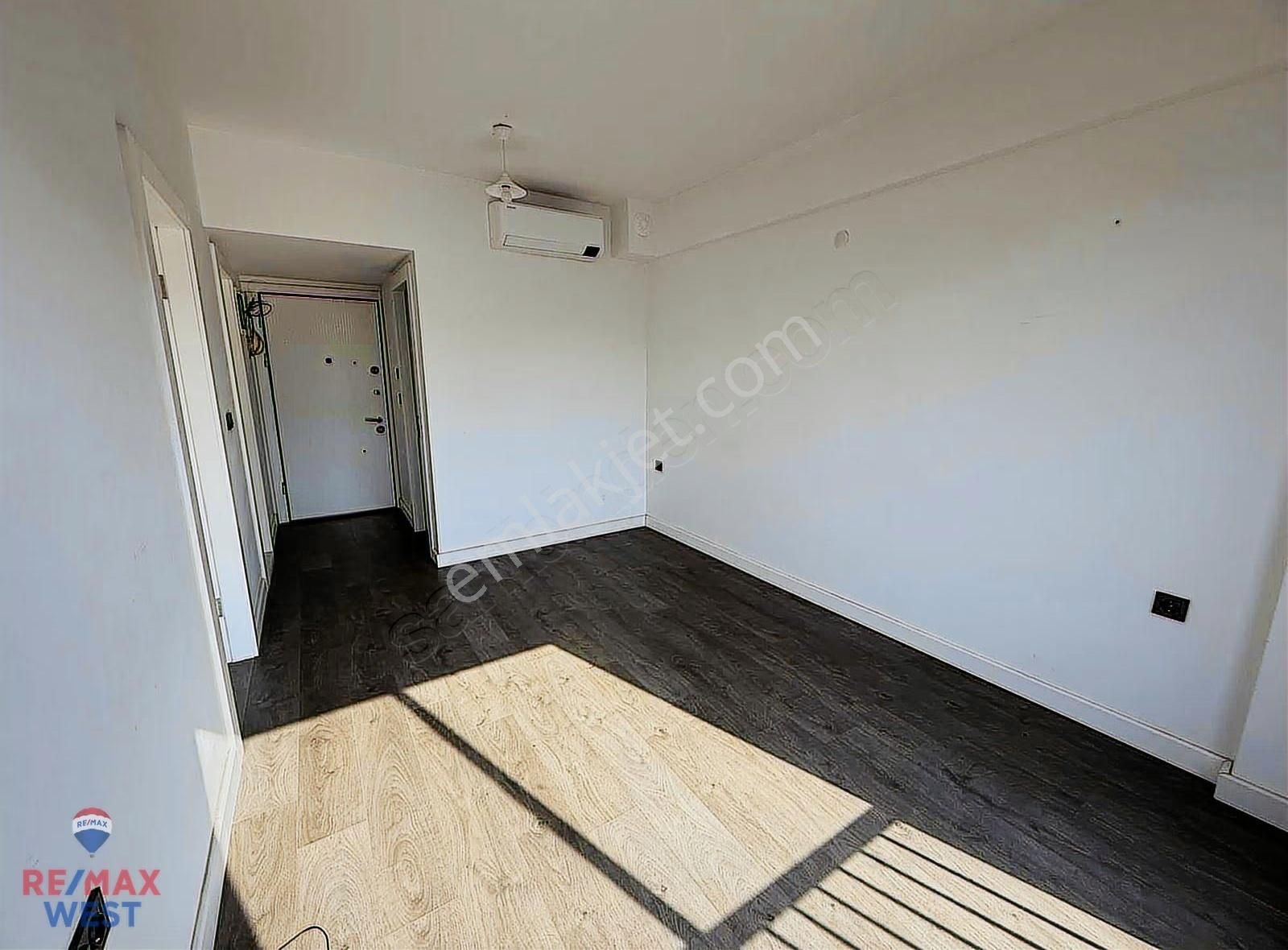 Passa Plaza 1+1 Kiralık Ofis - Görsel 12