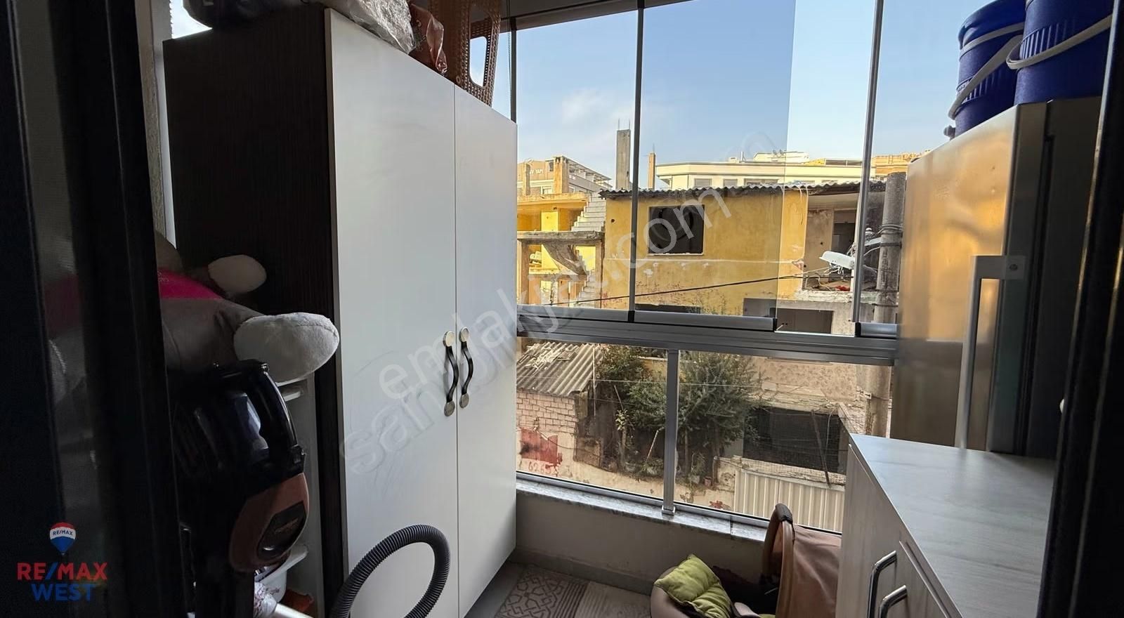 Karşıyaka Ordu Bulvarı Üzeri Satılık Teraslı 3+1 Daire - Görsel 4