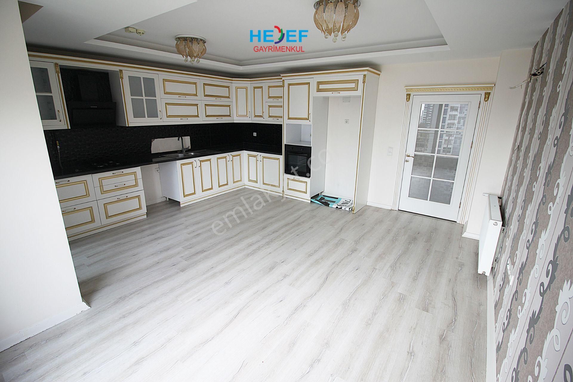 Hedef'ten İskanı Alınmış Site İçi Havuzlu Kiralık 4+1 - Görsel 5