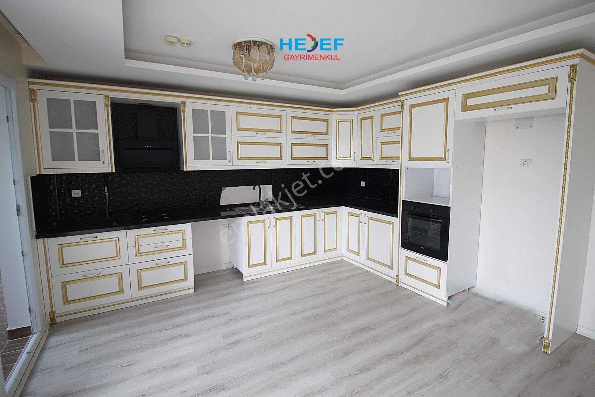 Hedef'ten İskanı Alınmış Site İçi Havuzlu Kiralık 4+1