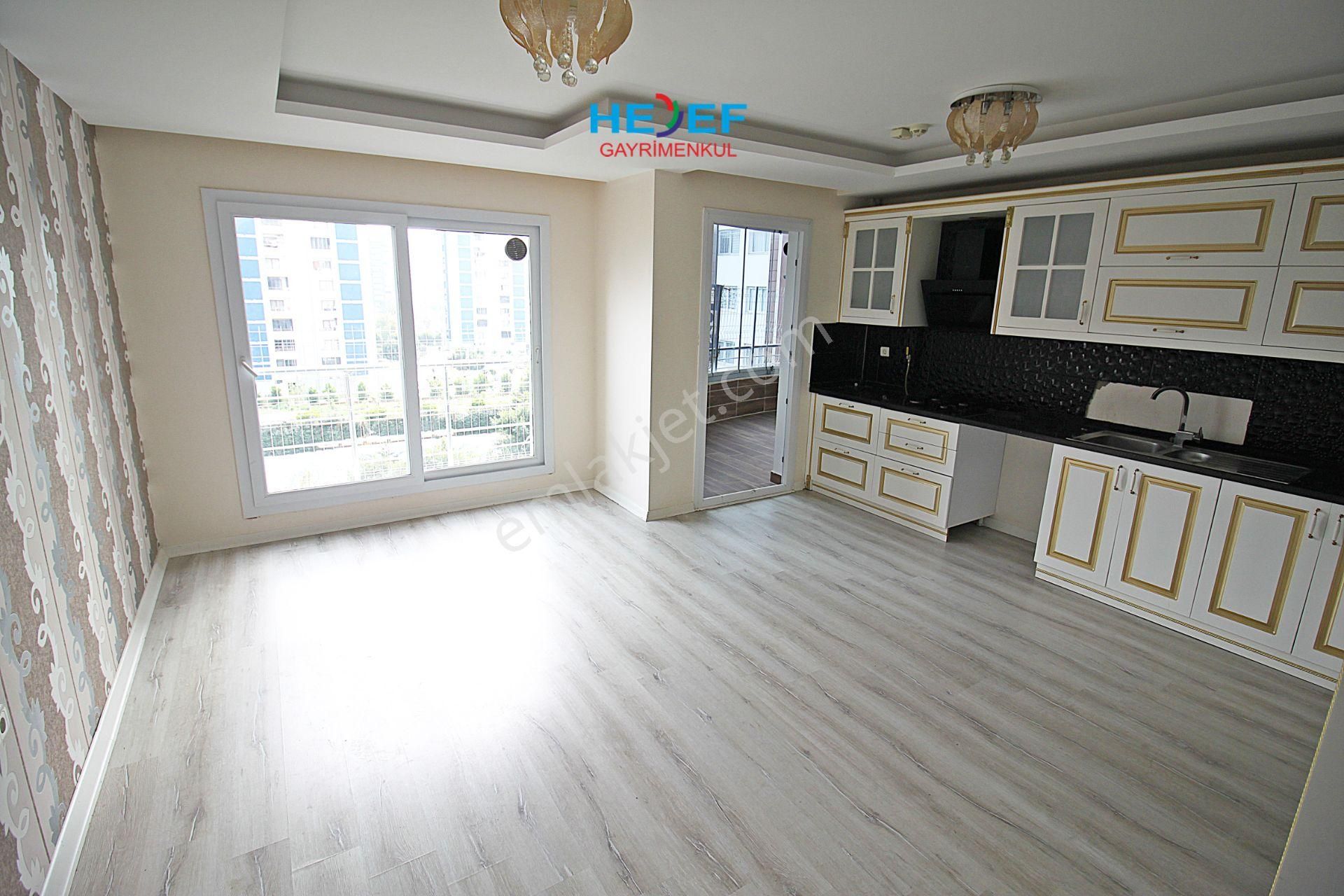 Hedef'ten İskanı Alınmış Site İçi Havuzlu Kiralık 4+1 - Görsel 2