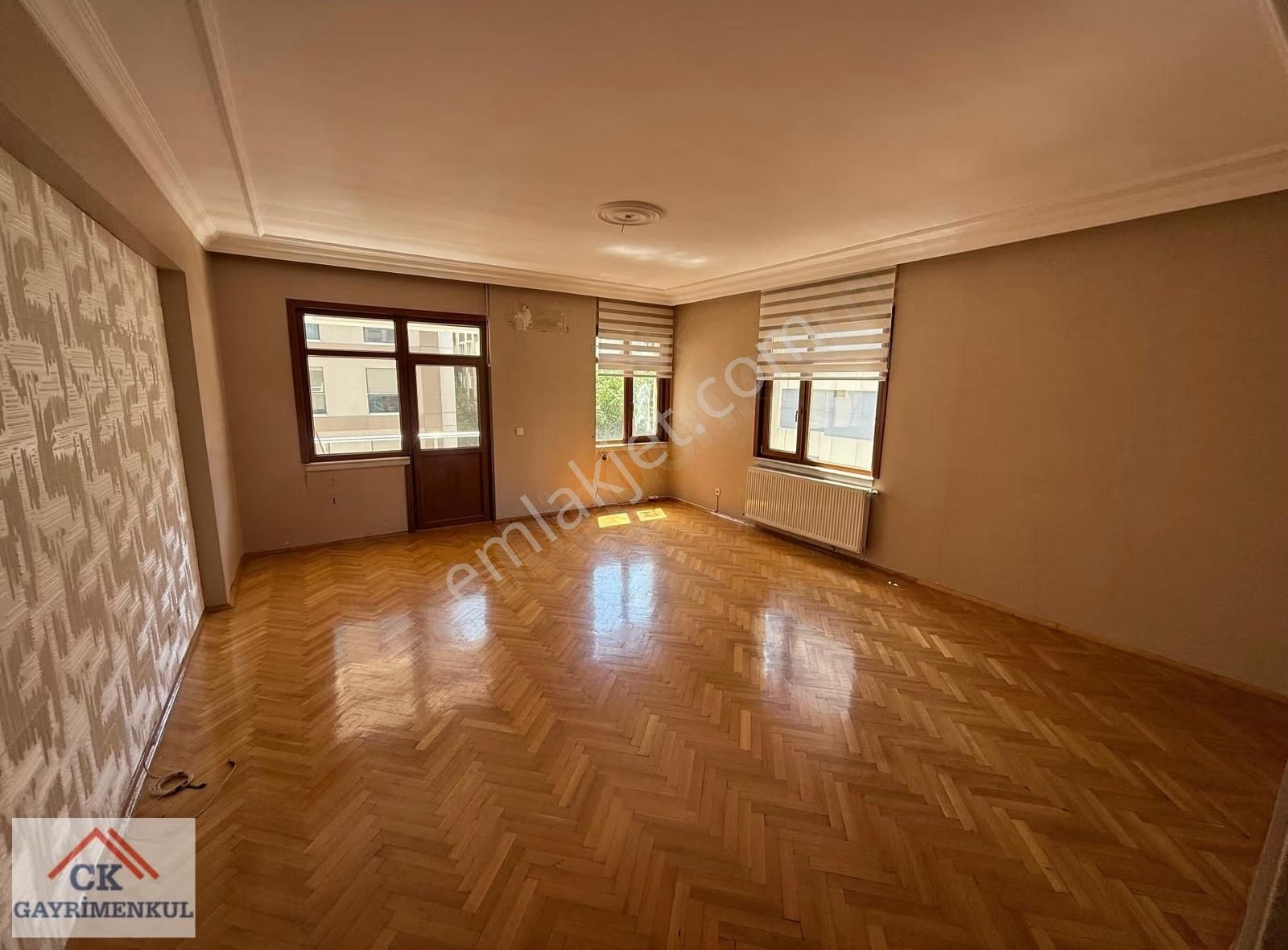 Ck'dan Suadiye Kaptan Arifde 100 M2 Satılık 3+1 - Görsel 6