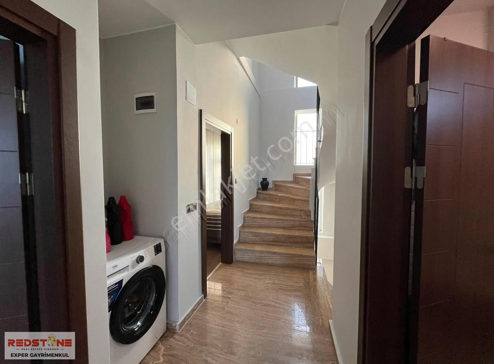 Denize Sıfır,tam Ön Cephe Panoramik Deniz Manzaralı Lüks Villa - Görsel 13