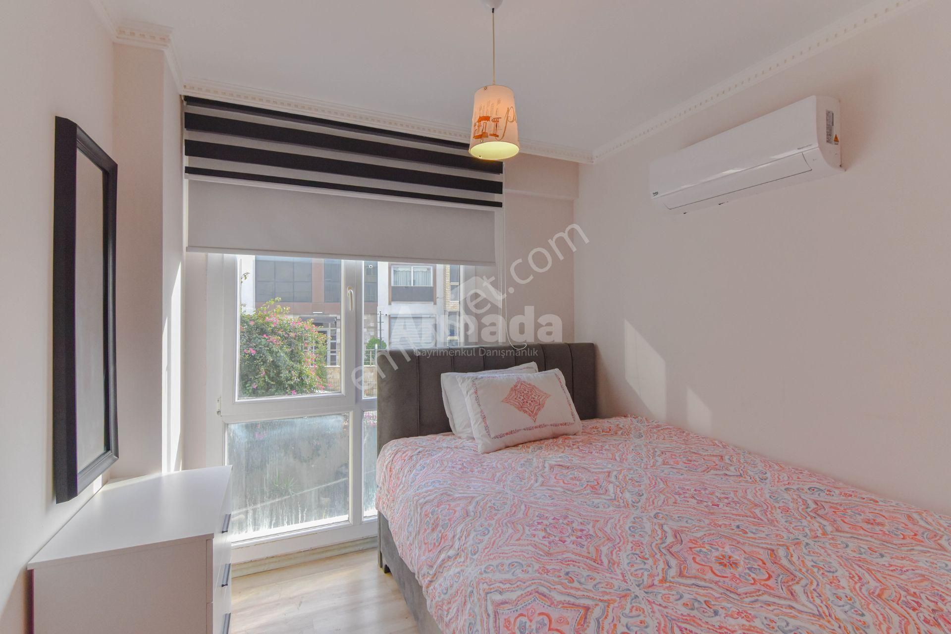 Kuşadası'nda Kat Bahçeli Deniz Manzaralı Özel 3+1 Daire - Görsel 22