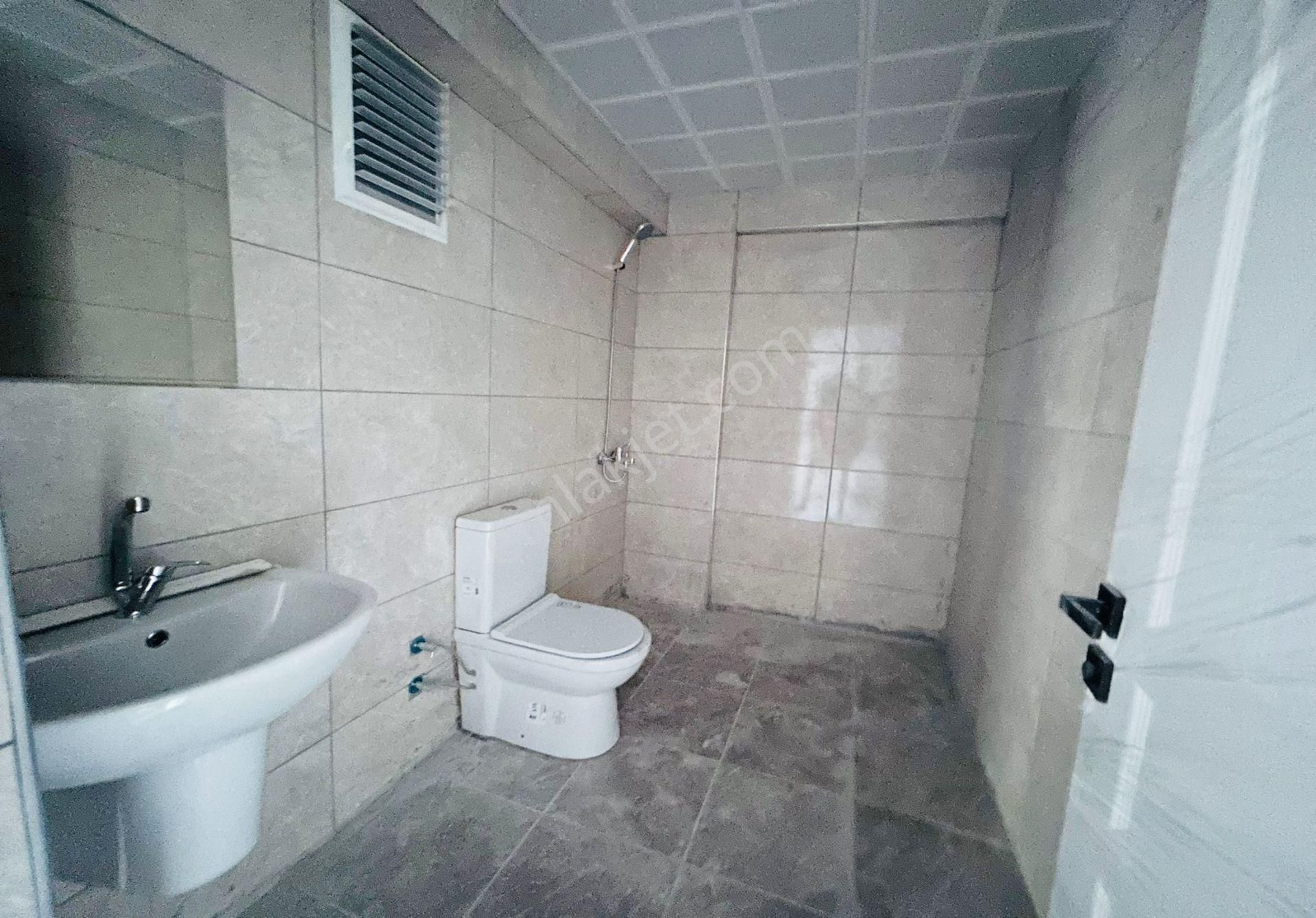 Sıfır Site İçerisinde Ebeveyn Banyolu 3+1 Daire..! - Görsel 24