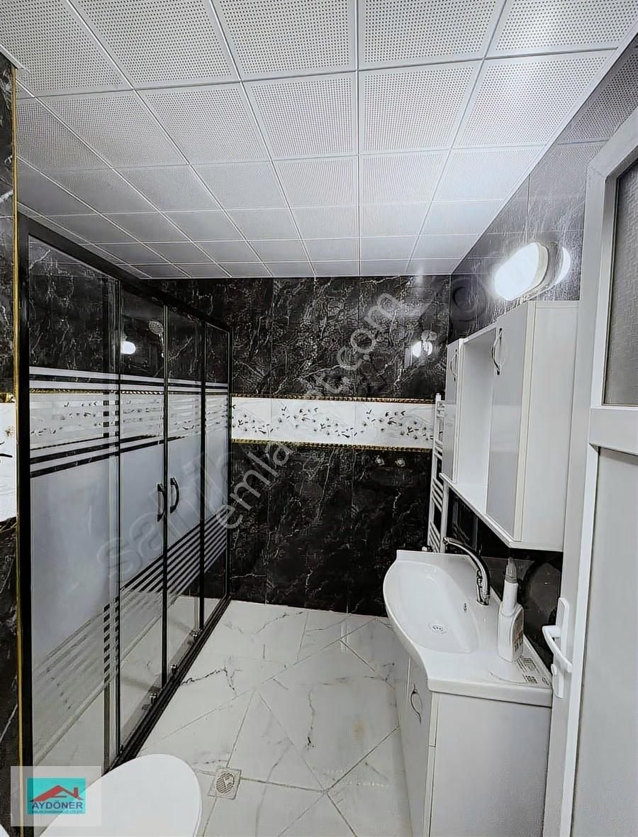 Buca Yenigün Muhtarlığına Yakın Yeni Daire Kiralık - Görsel 4