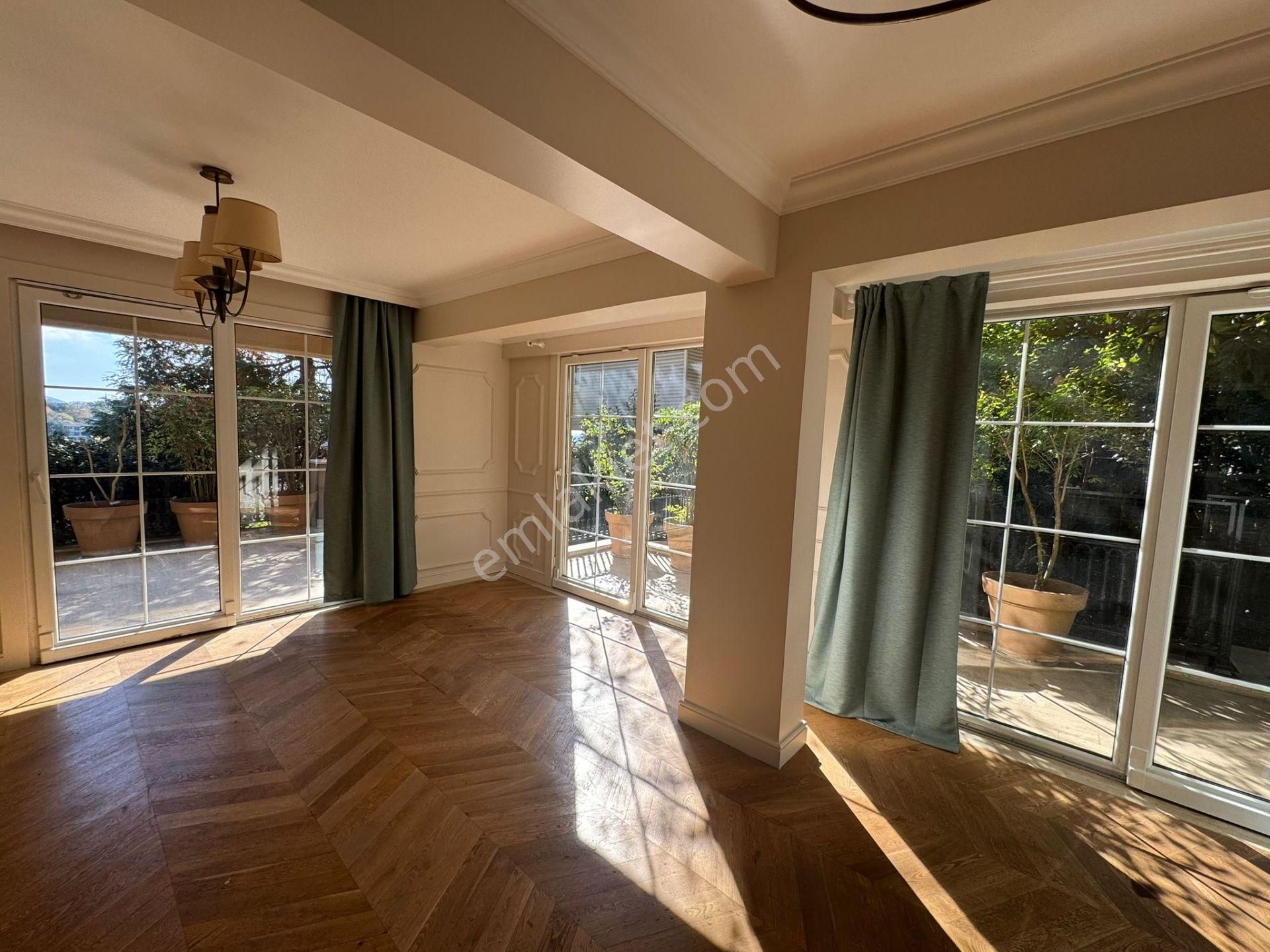 İstanbul Beykoz Acarkent'te Satılık 7+3 Lüks Villa - Görsel 15