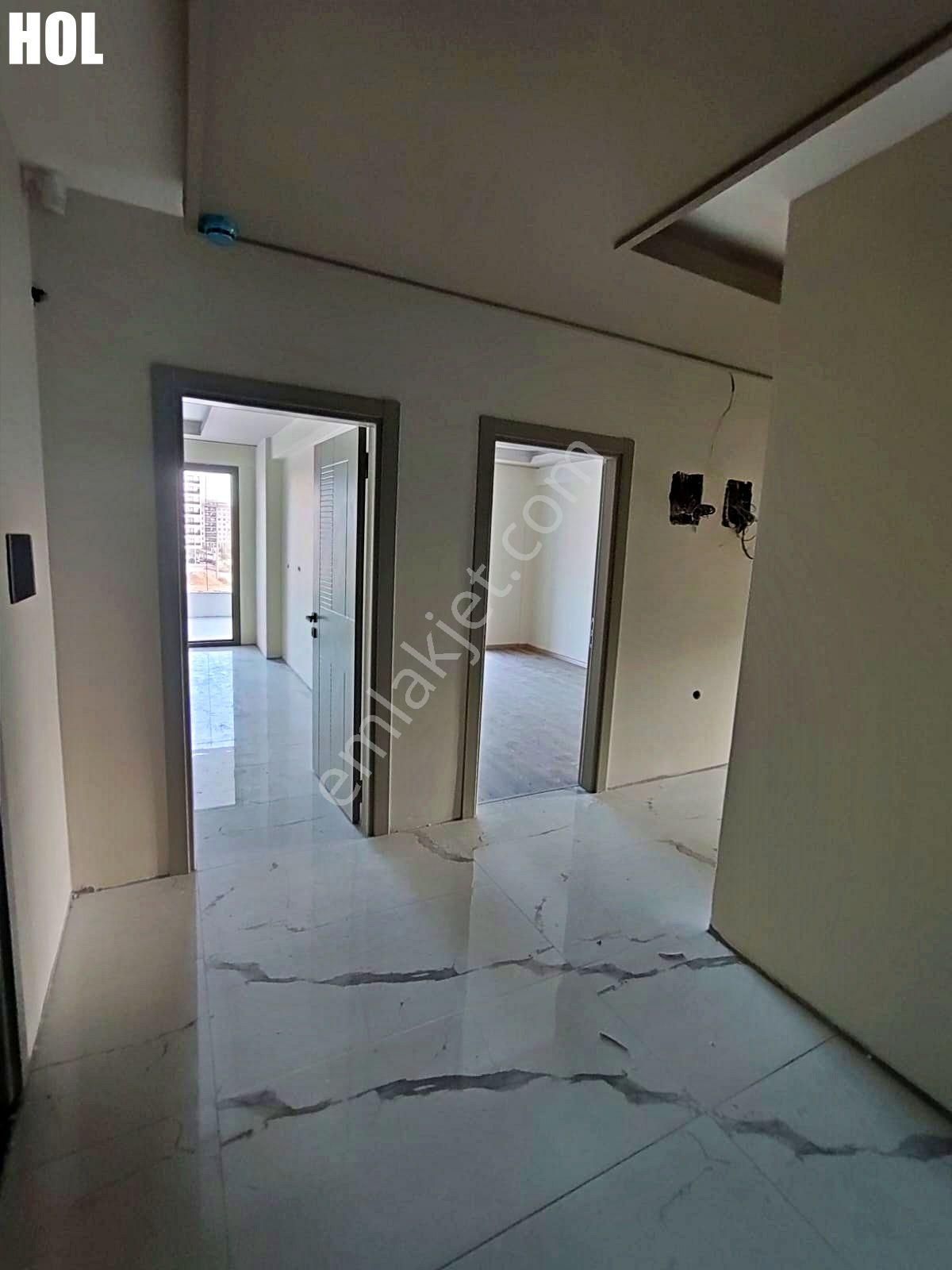 Batıkentte Havuzlu Lüks Anahtar Teslim Daire - Görsel 15