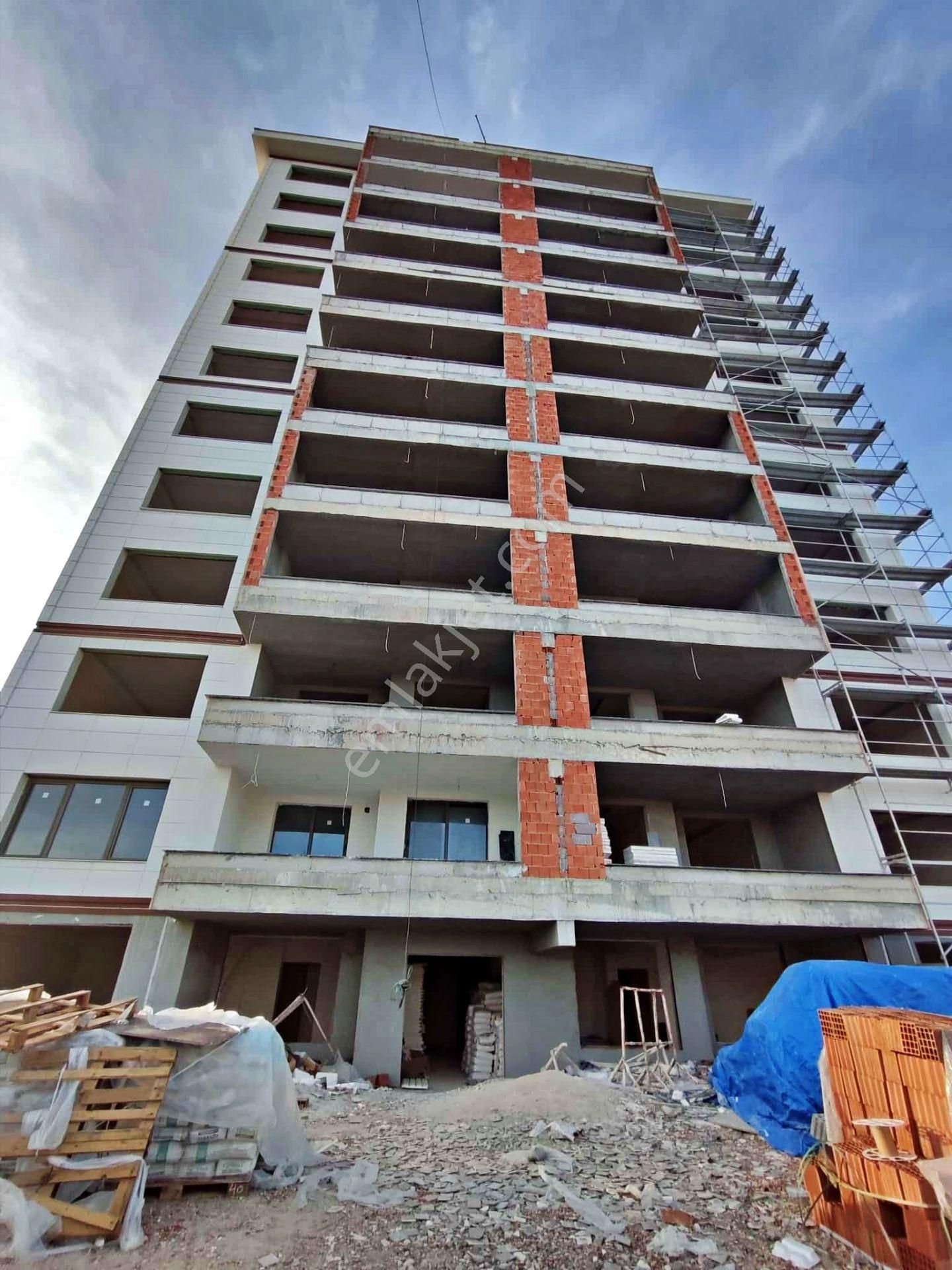 Batıkentte Havuzlu Lüks Anahtar Teslim Daire