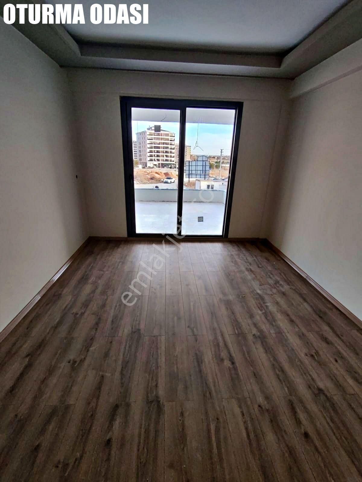 Batıkentte Havuzlu Lüks Anahtar Teslim Daire - Görsel 3