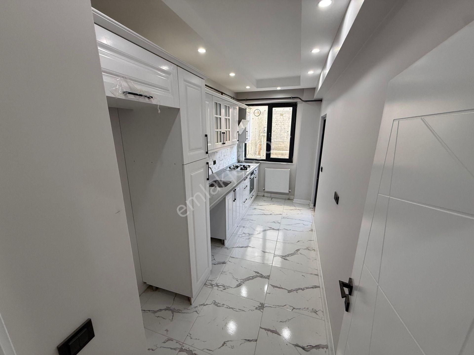 Delux'den Atatürk Mahallesi Lux İskanlı Satılık 2+1 Daire - Görsel 3