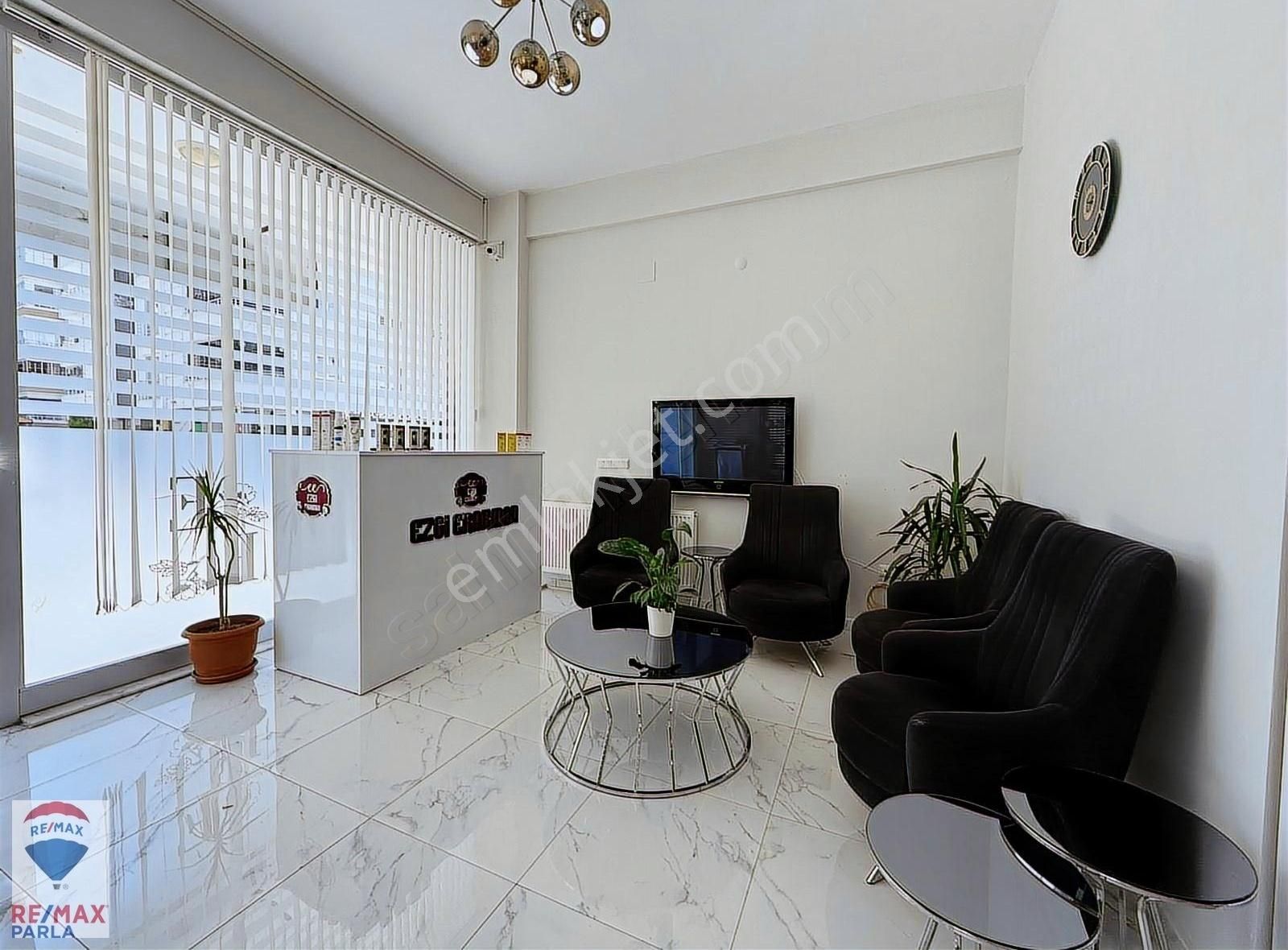 Remax Yeşim'den Devren Kiralık Güzellik Merkezi